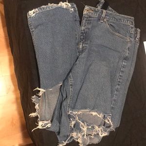 Women’s Ripped Jeans